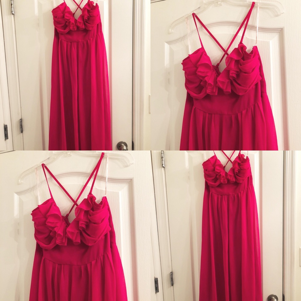 NWOT. Midi dress with ruffle detail